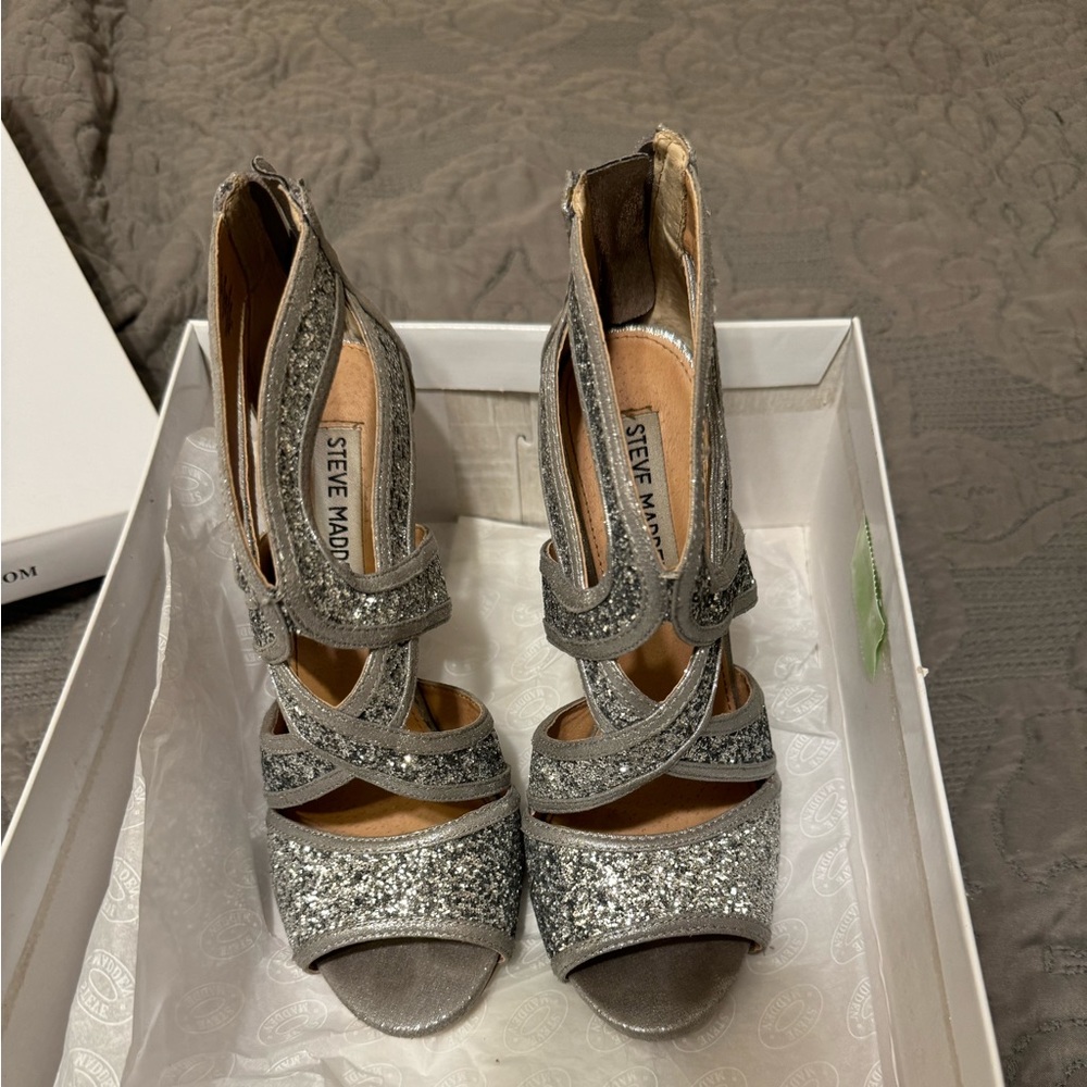 Steve Madden Glitter Crisscross Heels